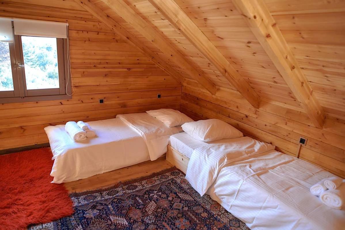 The Farmhouse Vitina Extérieur photo